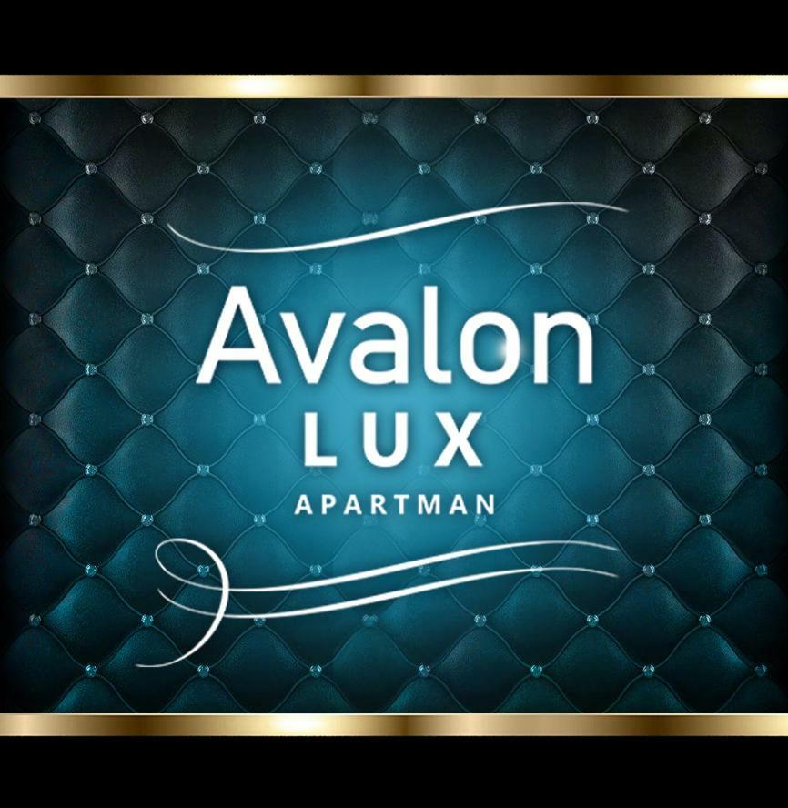 Avalon Lux Studio Apartment โนวีซาด ภายนอก รูปภาพ
