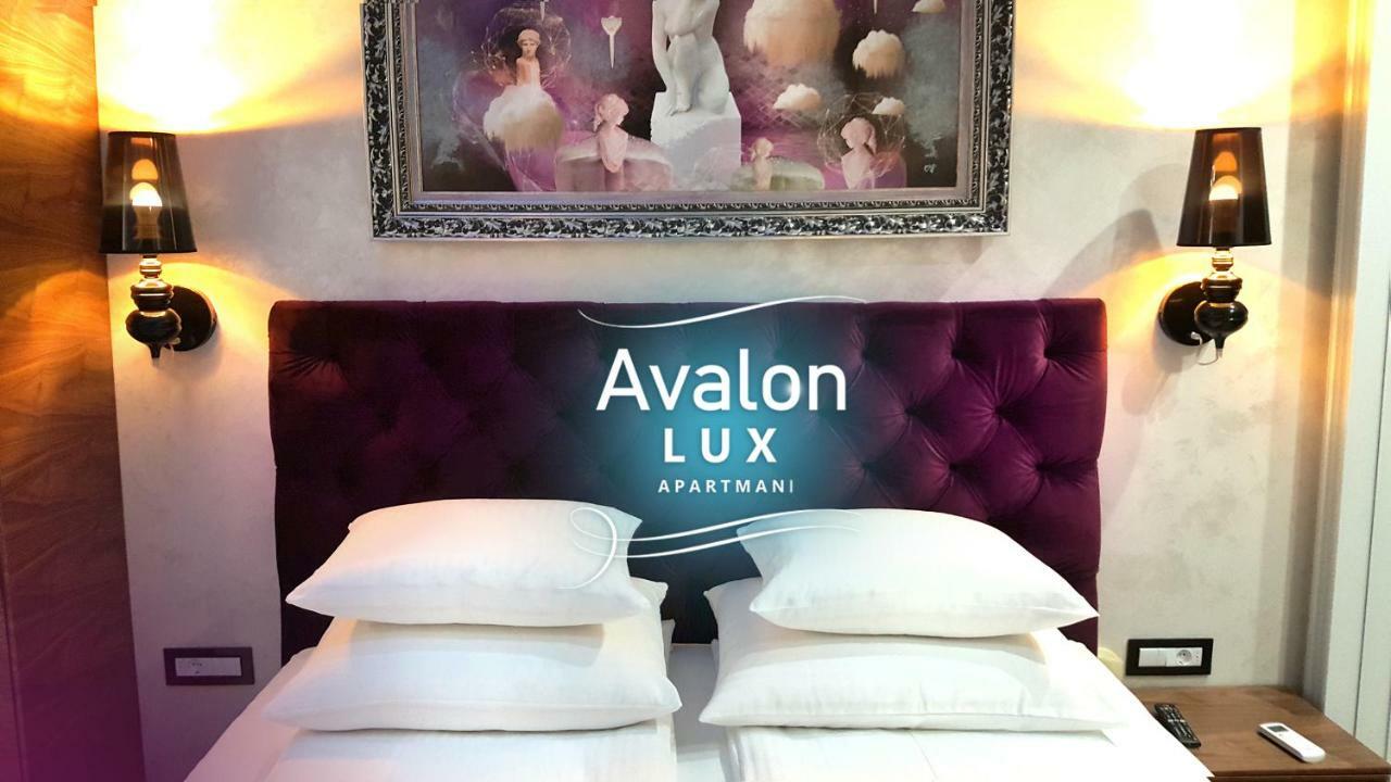 Avalon Lux Studio Apartment โนวีซาด ภายนอก รูปภาพ