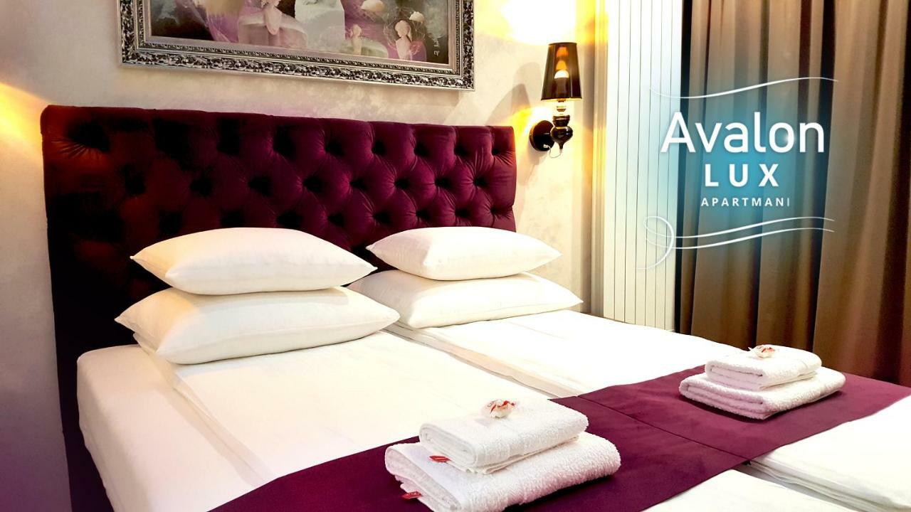 Avalon Lux Studio Apartment โนวีซาด ภายนอก รูปภาพ