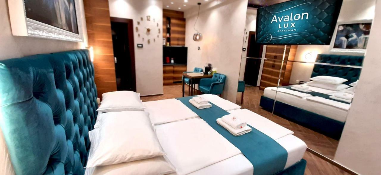 Avalon Lux Studio Apartment โนวีซาด ภายนอก รูปภาพ